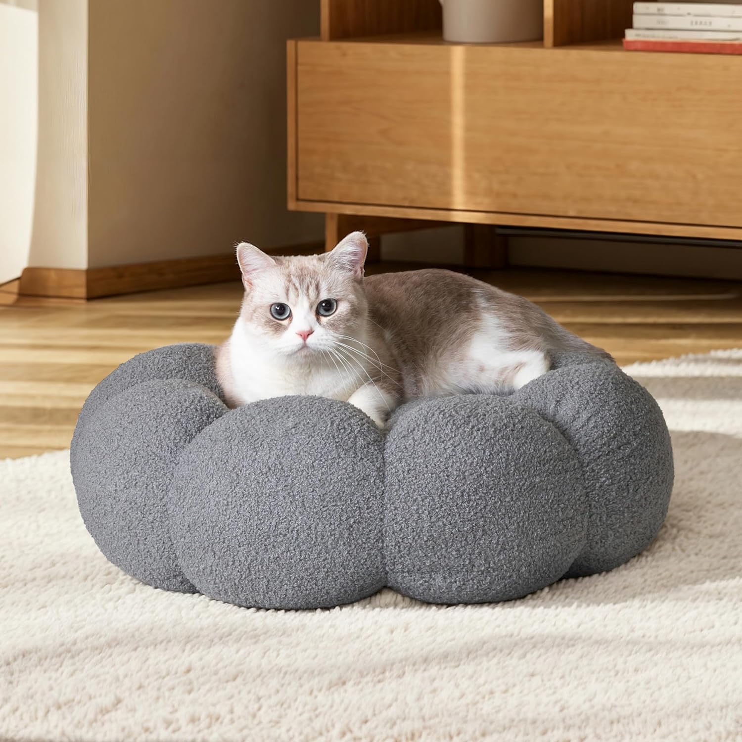 Fluffy Sherpa Round Donut Pet Bed