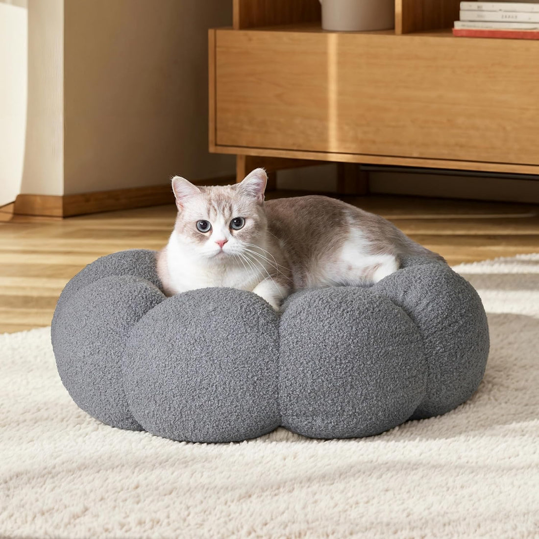 Fluffy Sherpa Round Donut Pet Bed